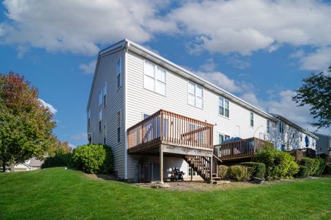 Tiny photo for 1051 Horizon Ridge Rdg, Lake In The Hills, IL 60156 (MLS # 12483599)