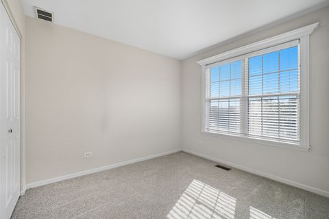 Tiny photo for 1051 Horizon Ridge Rdg, Lake In The Hills, IL 60156 (MLS # 12483599)