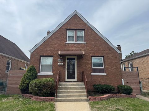 Photo of 11022 S Avenue D, Chicago, IL 60617 (MLS # 12616617)