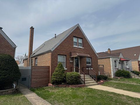 Tiny photo for 11022 S Avenue D, Chicago, IL 60617 (MLS # 12616617)