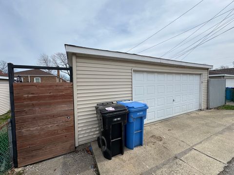 Tiny photo for 11022 S Avenue D, Chicago, IL 60617 (MLS # 12616617)