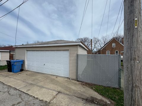 Tiny photo for 11022 S Avenue D, Chicago, IL 60617 (MLS # 12616617)