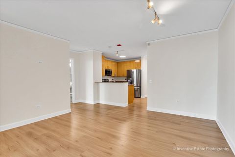 Tiny photo for 201 N Westshore Drive #1006, Chicago, IL 60601 (MLS # 12640610)