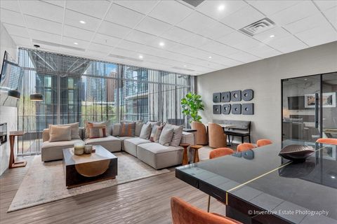 Tiny photo for 201 N Westshore Drive #1006, Chicago, IL 60601 (MLS # 12640610)