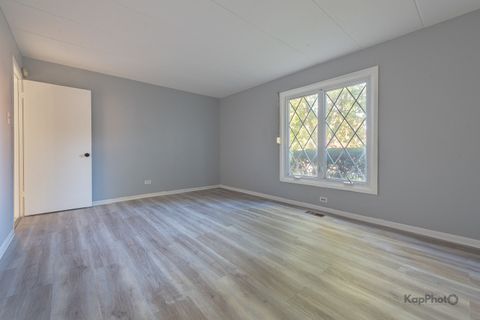 Tiny photo for 669 Chappel Avenue #1A, Calumet City, IL 60409 (MLS # 12407467)