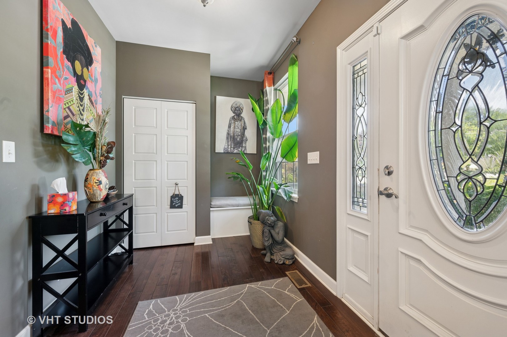 883 W Courtland Street