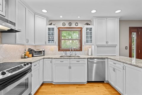 Tiny photo for 94 Cassin Road, Naperville, IL 60565 (MLS # 12491574)