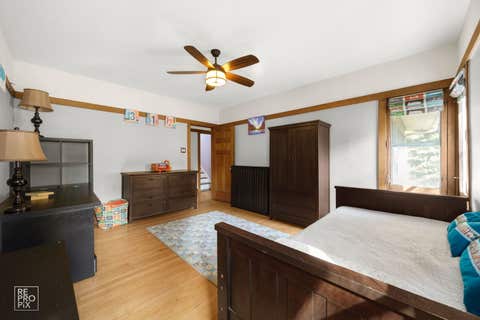 Tiny photo for 229 S Ridgeland Avenue, Oak Park, IL 60302 (MLS # 12641825)
