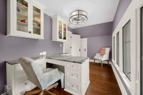 Tiny photo for 229 S Ridgeland Avenue, Oak Park, IL 60302 (MLS # 12641825)