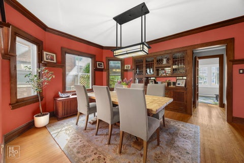 Tiny photo for 229 S Ridgeland Avenue, Oak Park, IL 60302 (MLS # 12641825)