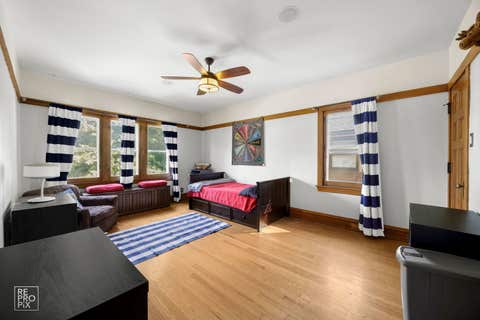 Tiny photo for 229 S Ridgeland Avenue, Oak Park, IL 60302 (MLS # 12641825)