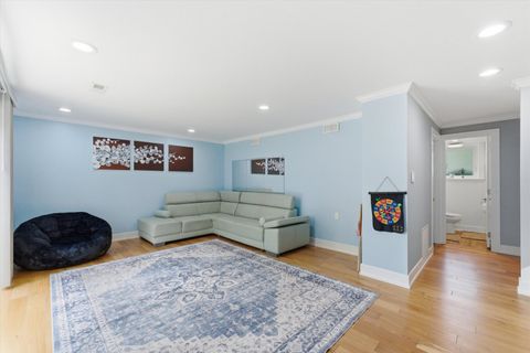 Tiny photo for 619 W Weathersfield Way, Schaumburg, IL 60193 (MLS # 12659268)