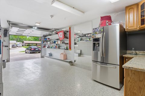 Tiny photo for 619 W Weathersfield Way, Schaumburg, IL 60193 (MLS # 12659268)