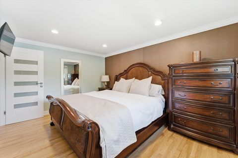 Tiny photo for 619 W Weathersfield Way, Schaumburg, IL 60193 (MLS # 12659268)