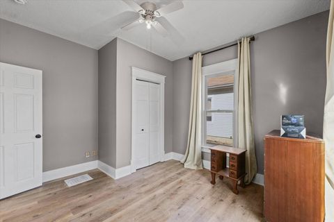 Tiny photo for 705 N Elm Street, Champaign, IL 61820 (MLS # 12567588)