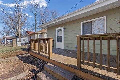 Tiny photo for 705 N Elm Street, Champaign, IL 61820 (MLS # 12567588)