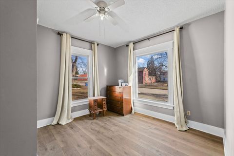 Tiny photo for 705 N Elm Street, Champaign, IL 61820 (MLS # 12567588)
