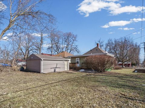 Tiny photo for 705 N Elm Street, Champaign, IL 61820 (MLS # 12567588)