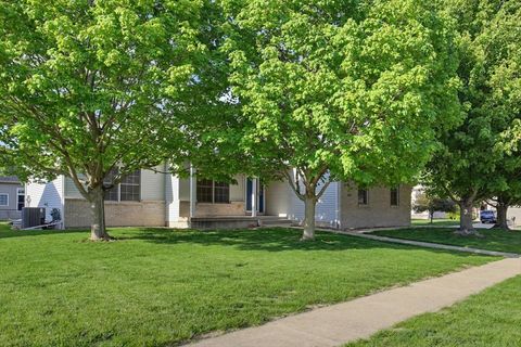 Tiny photo for 3020 Wild Horse Street, Normal, IL 61761 (MLS # 12653914)