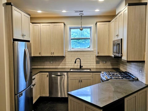 Tiny photo for 1359 W FILLMORE Street W #B, Chicago, IL 60607 (MLS # 12681856)