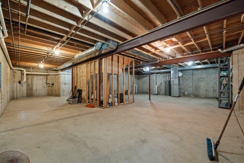 Tiny photo for 9304 SPROAT Street, Oak Lawn, IL 60453 (MLS # 12746881)