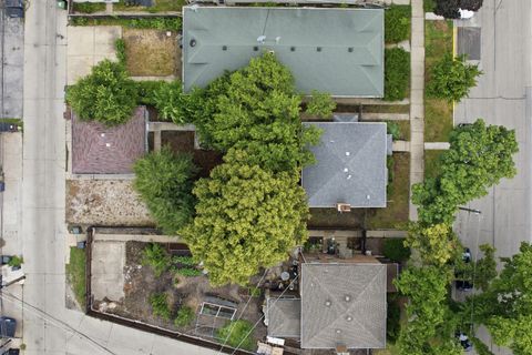 Tiny photo for 7910 BABB Avenue, Skokie, IL 60077 (MLS # 12672395)