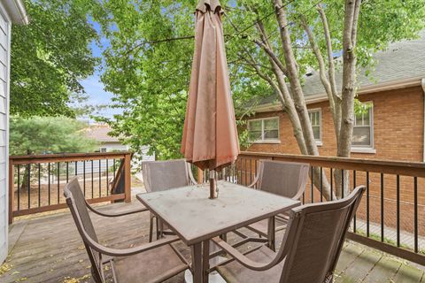 Tiny photo for 7910 BABB Avenue, Skokie, IL 60077 (MLS # 12672395)