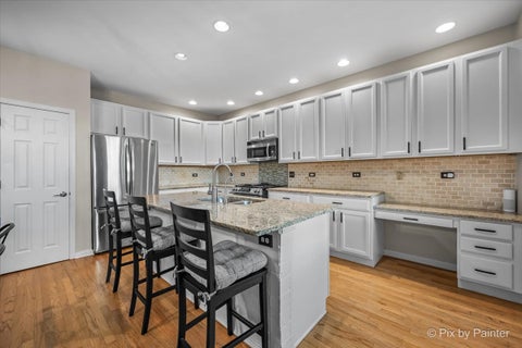 Tiny photo for 361 Oakmont Drive, Cary, IL 60013 (MLS # 12679694)