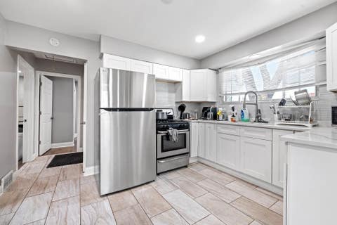 Tiny photo for 4800 S Lavergne Avenue, Chicago, IL 60638 (MLS # 12735545)