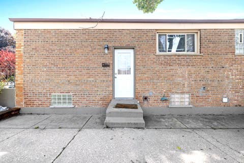 Tiny photo for 4800 S Lavergne Avenue, Chicago, IL 60638 (MLS # 12735545)