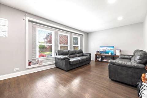 Tiny photo for 4800 S Lavergne Avenue, Chicago, IL 60638 (MLS # 12735545)