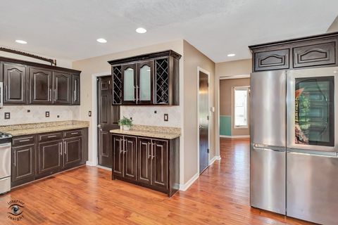 Tiny photo for 239 Barrington Lane, Bourbonnais, IL 60914 (MLS # 12497676)