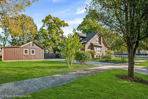 Tiny photo for 418 S Hough Street, Barrington, IL 60010 (MLS # 12535867)