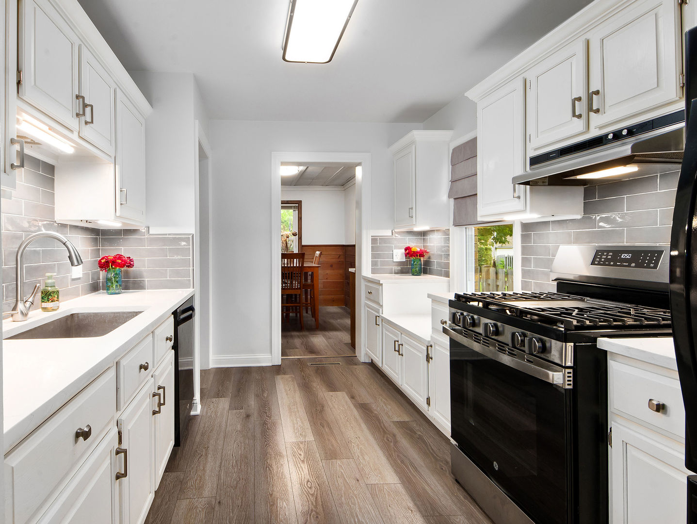 116 N Prairie Avenue