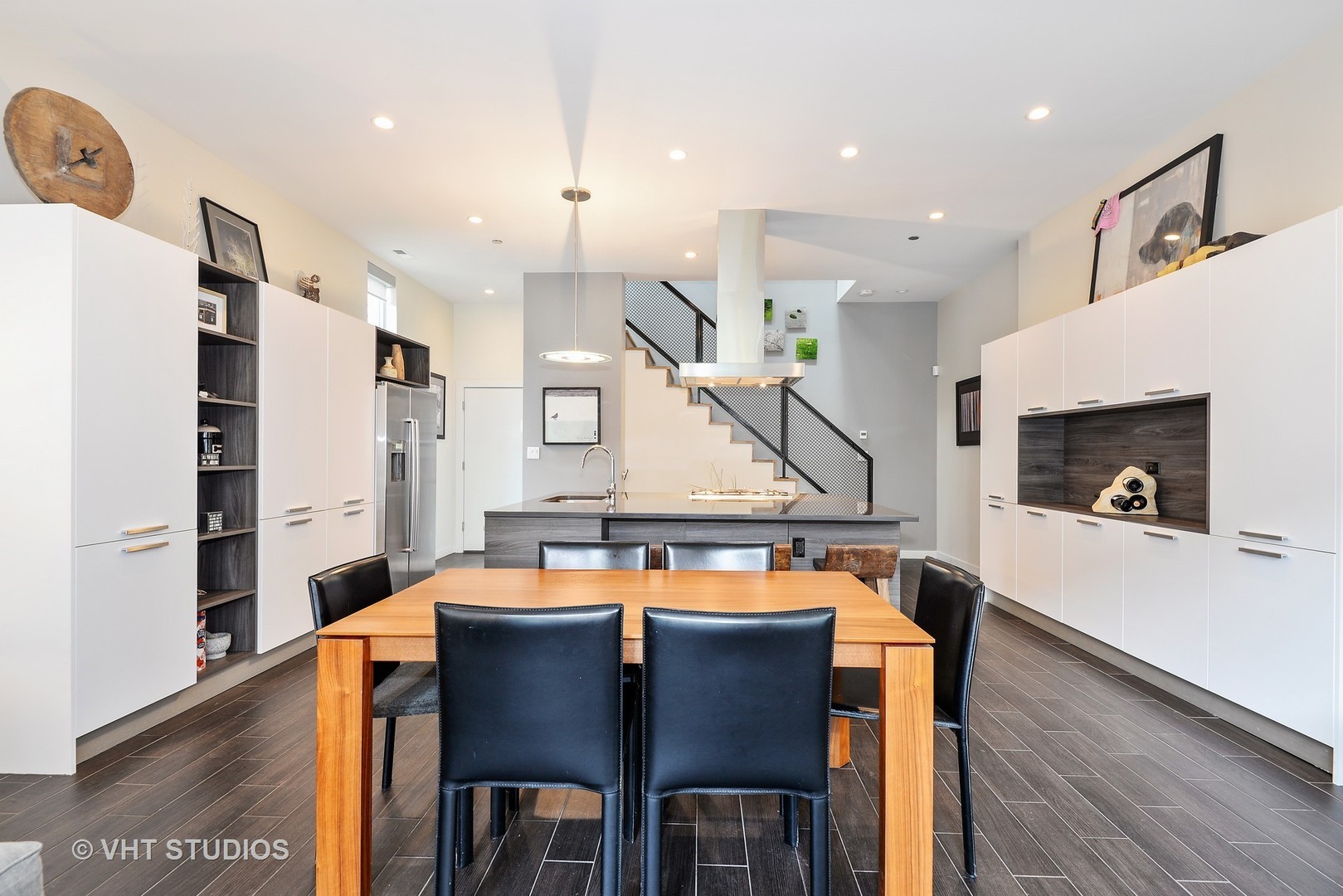 4832 N Clark Street 101