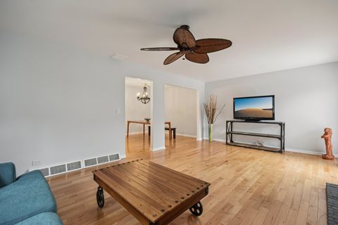 Tiny photo for Naperville, IL 60563 (MLS # 12516594)