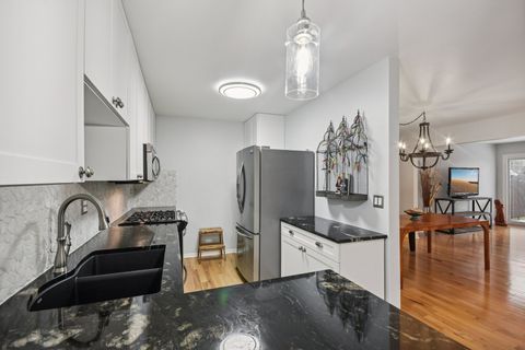 Tiny photo for Naperville, IL 60563 (MLS # 12516594)