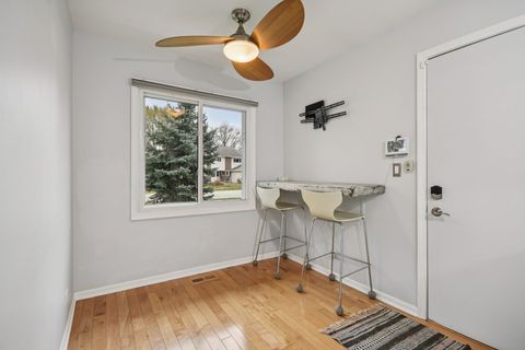 Tiny photo for Naperville, IL 60563 (MLS # 12516594)