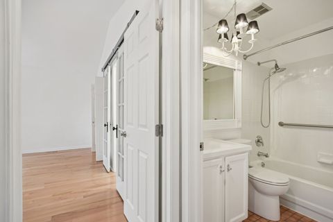 Tiny photo for Naperville, IL 60563 (MLS # 12516594)