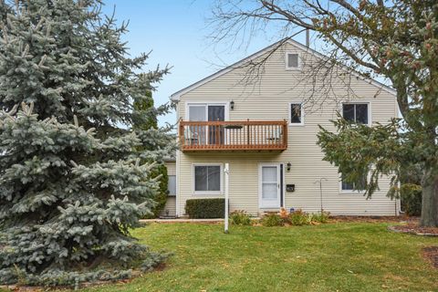 Tiny photo for Naperville, IL 60563 (MLS # 12516594)