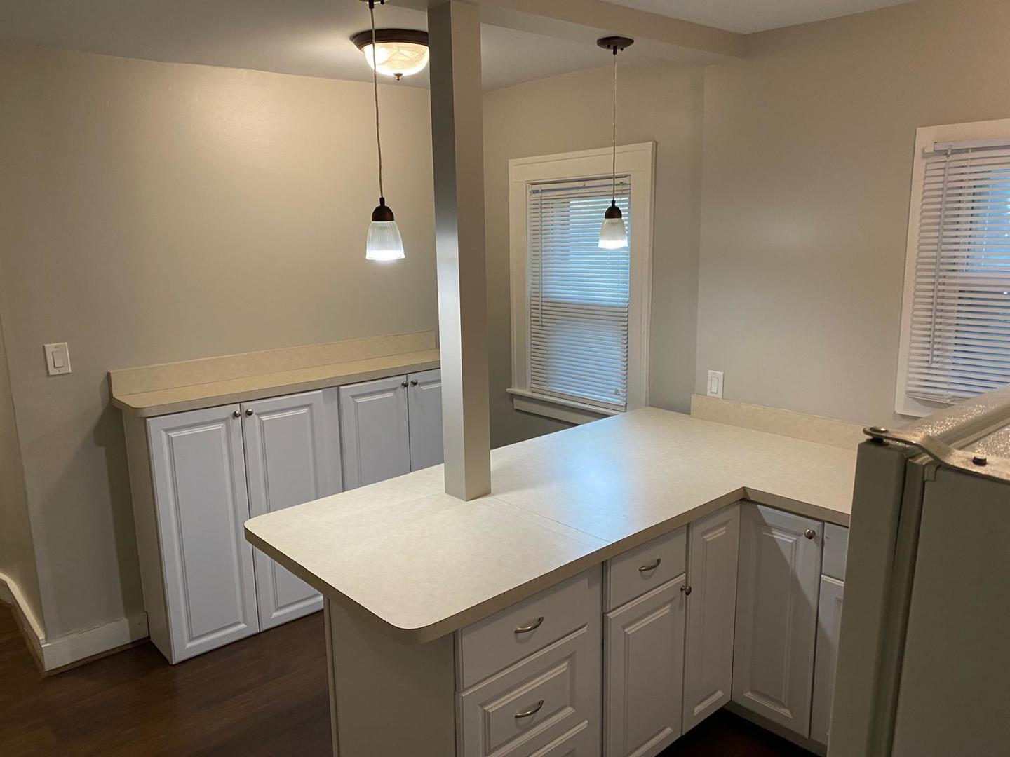 255 N Wilcox Street 105