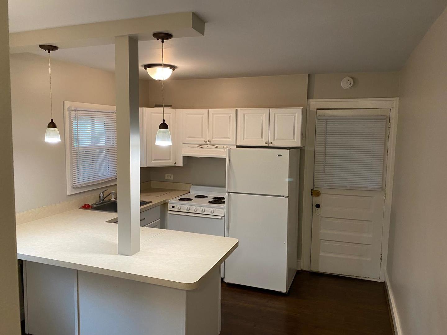 255 N Wilcox Street 105
