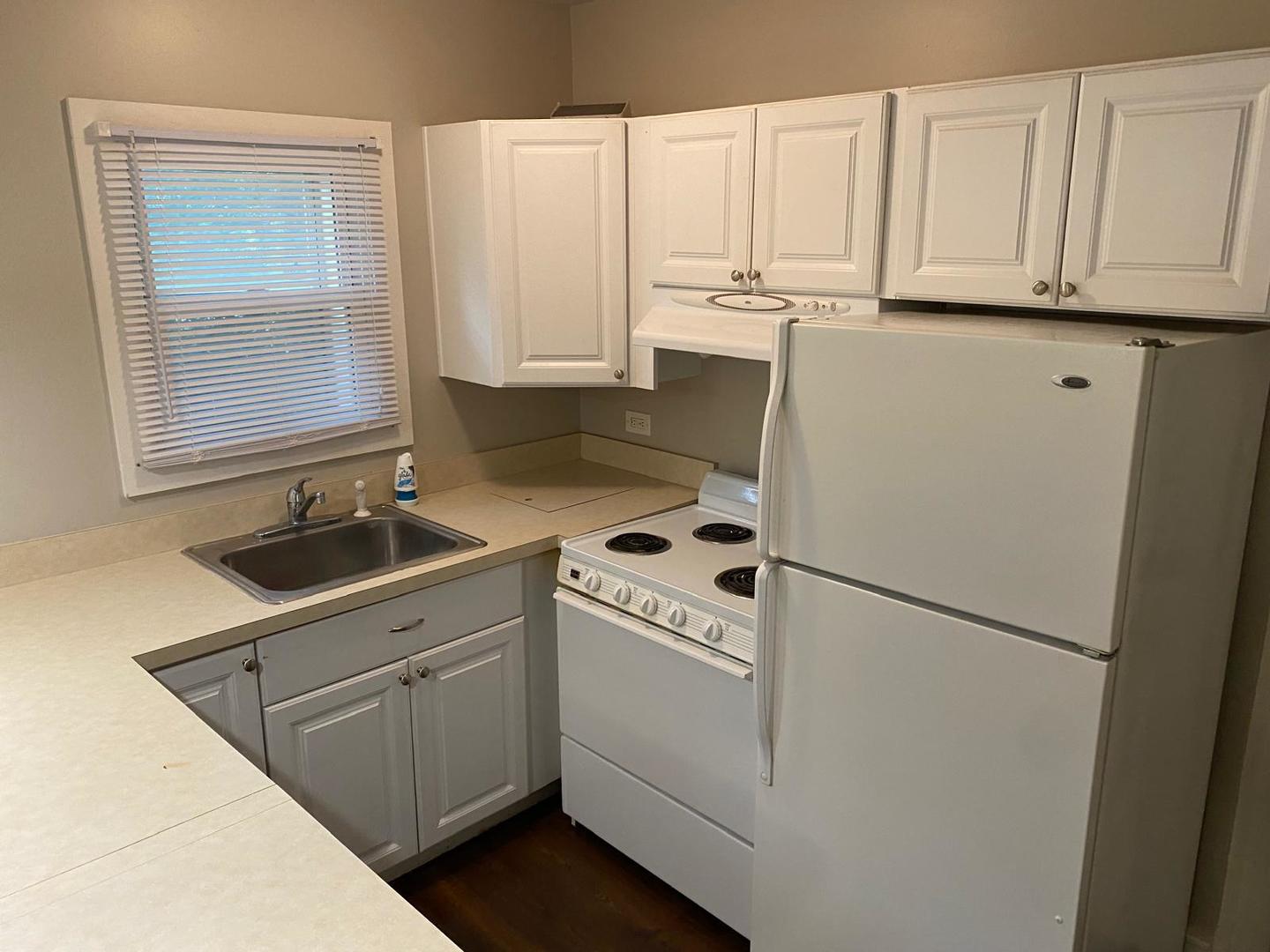 255 N Wilcox Street 105