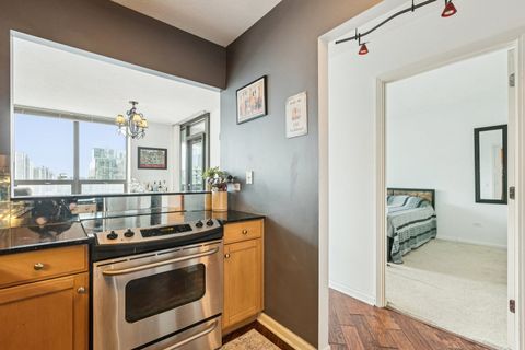 Tiny photo for 400 N La Salle Drive #2208, Chicago, IL 60654 (MLS # 12621405)
