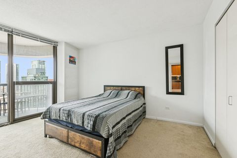Tiny photo for 400 N La Salle Drive #2208, Chicago, IL 60654 (MLS # 12621405)