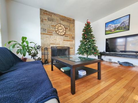 Tiny photo for 6327 N Kedzie Avenue, Chicago, IL 60659 (MLS # 12539902)