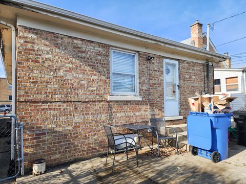 Tiny photo for 6327 N Kedzie Avenue, Chicago, IL 60659 (MLS # 12539902)