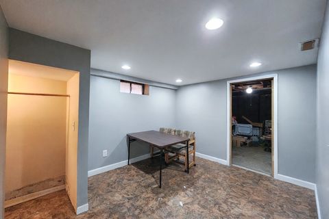 Tiny photo for 6327 N Kedzie Avenue, Chicago, IL 60659 (MLS # 12539902)