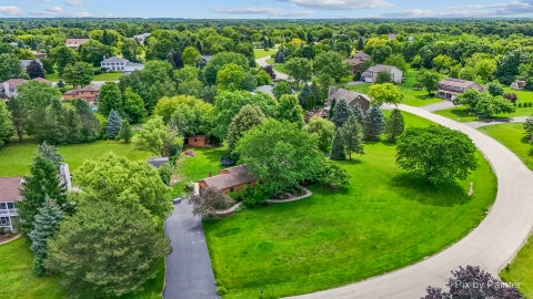Tiny photo for 2116 N Pebble Drive, McHenry, IL 60051 (MLS # 12757725)