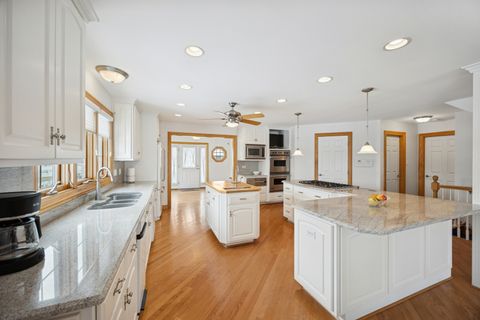 Tiny photo for 13773 Steeples Road, Lemont, IL 60439 (MLS # 12522941)